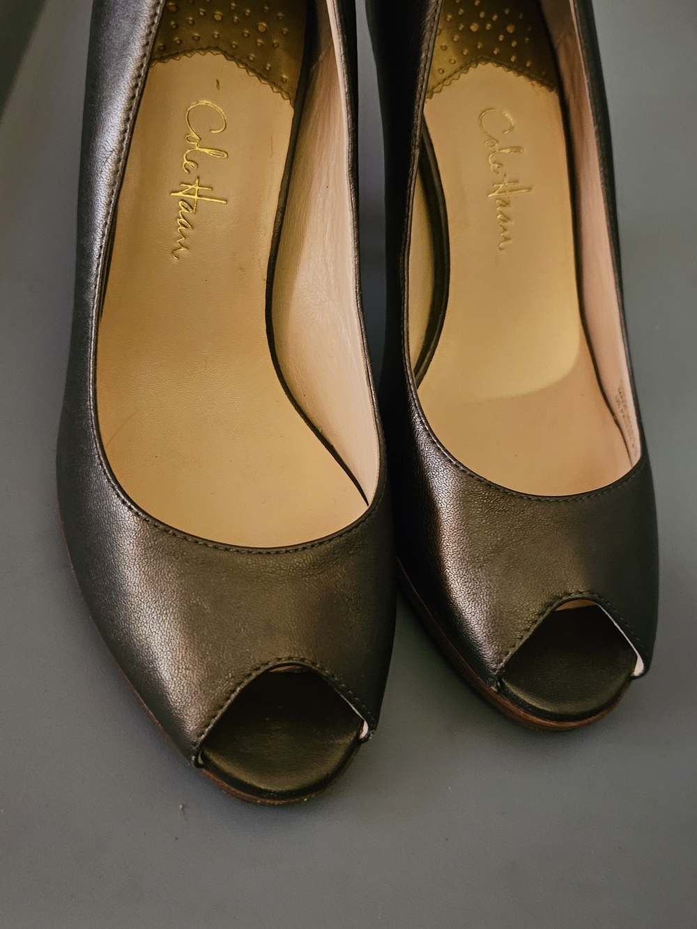 Nike Women's Black Peep-Toe Heels